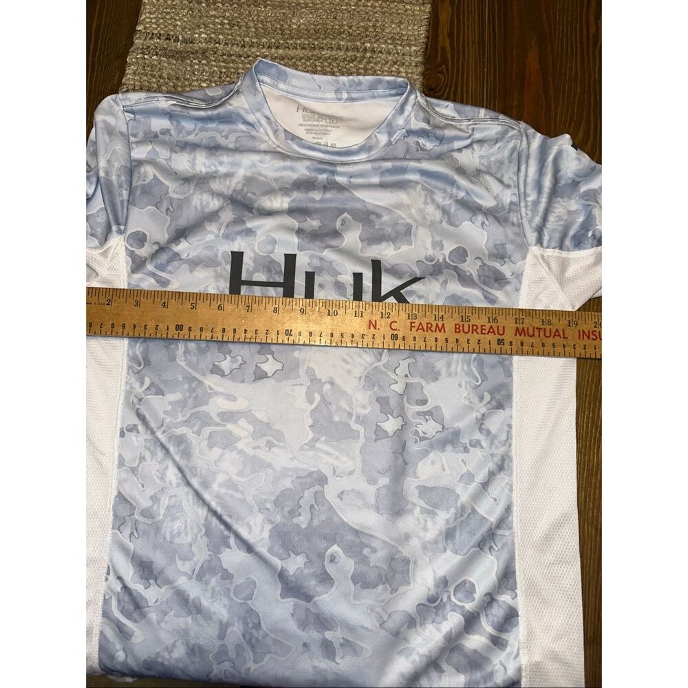 Huk Performance Fishing Men's Long Sleeve Camouflage Shirt Gray White Size small - Picture 5 of 7